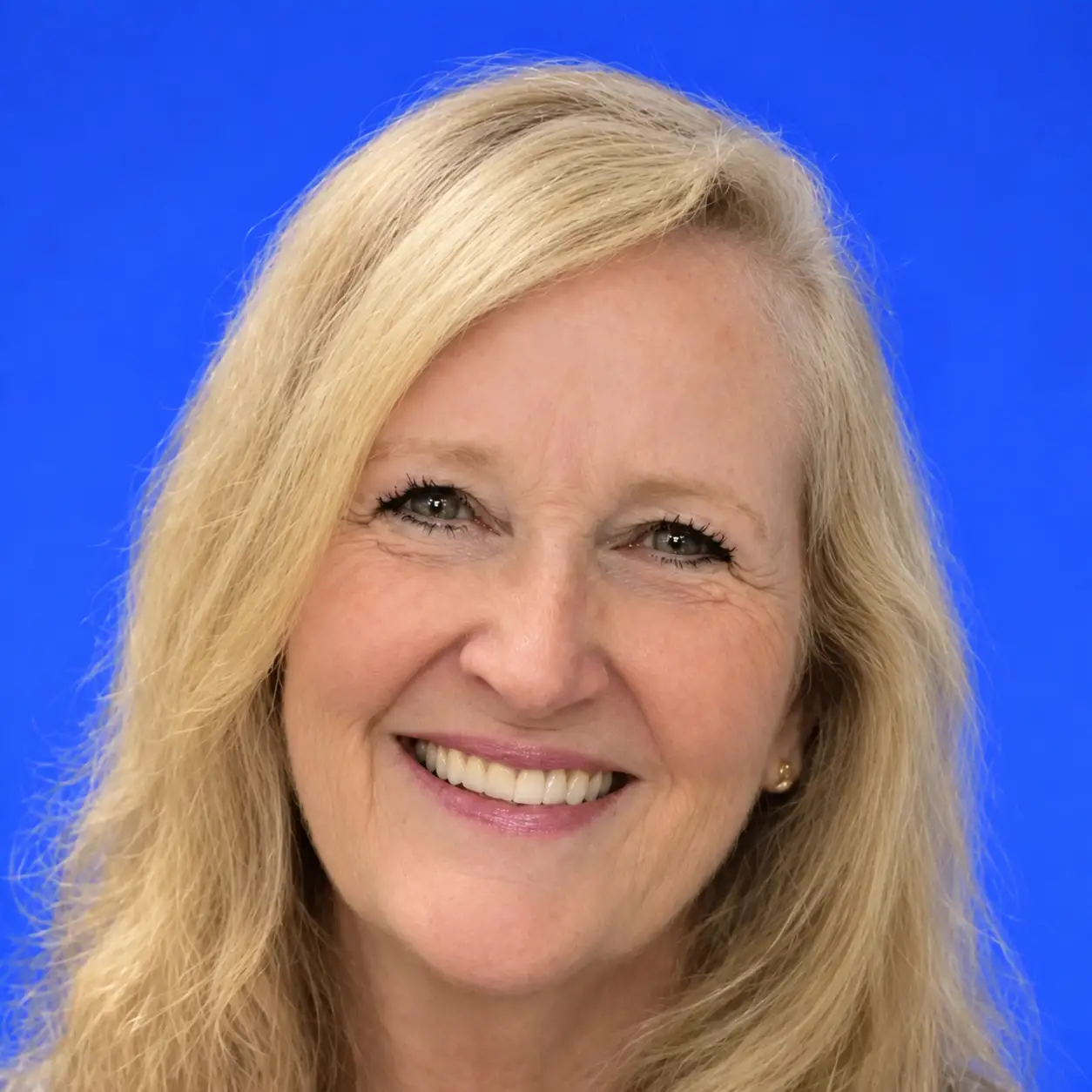 Phyllis Aden, Treasurer